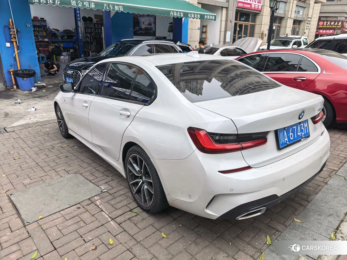 BMW 3 series 2021 Белый из Китая, фото 2