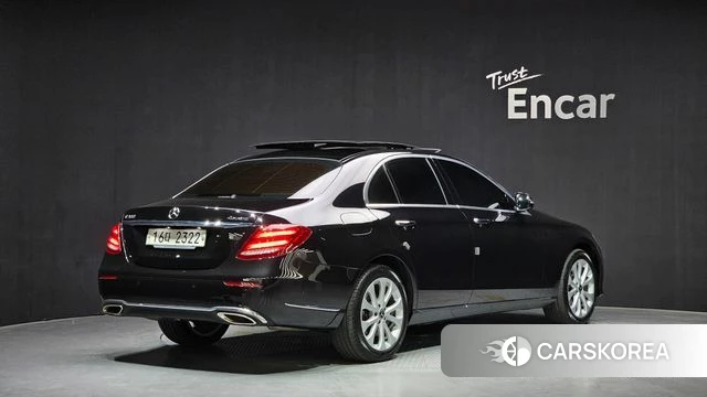 Mercedes-Benz E-Class W213 id 4225354 из Кореи 12