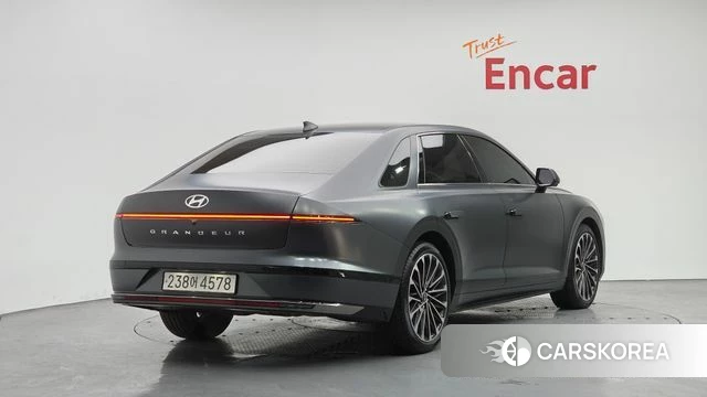 Hyundai Grandeur (GN7) id 4266552 из Кореи 12
