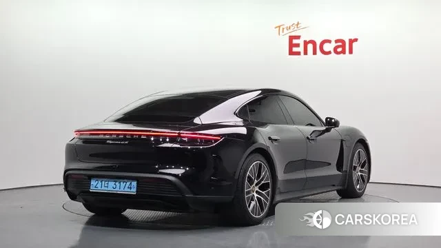 Porsche Taycan id 3388913 из Кореи 12