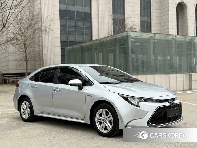 Toyota Lei Ling 2022 Серебристо-серый из Китая, фото 2