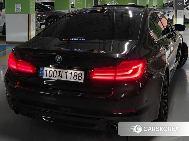 BMW 5 Series (G30) id 4188111 из Кореи 11