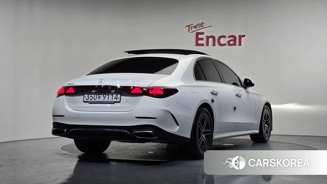 Mercedes-Benz E-Class W214 id 4301942 из Кореи 12