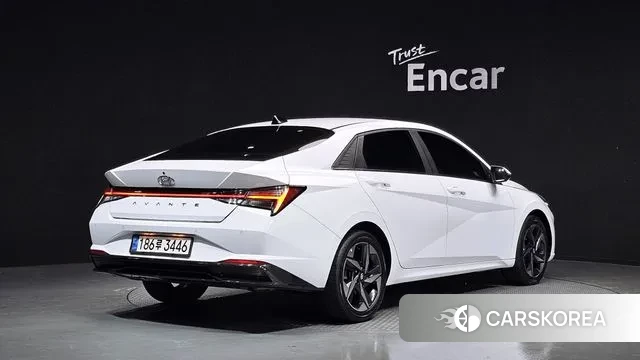 Hyundai Avante Hybrid (CN7) id 3740867 из Кореи 12