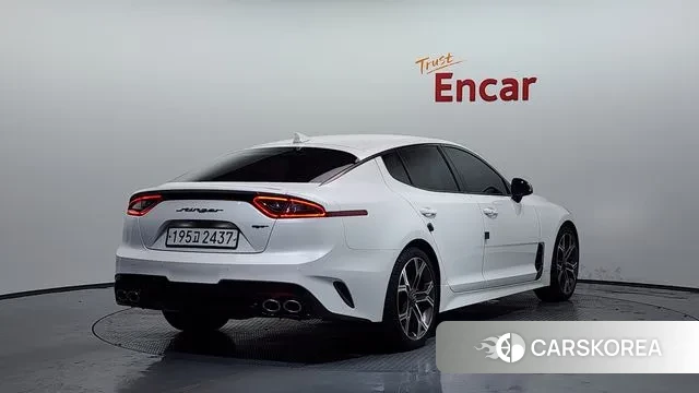 Kia Stinger id 3024778 из Кореи 12