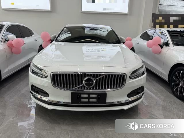Volvo S90 2021 Белый из Китая, фото 2