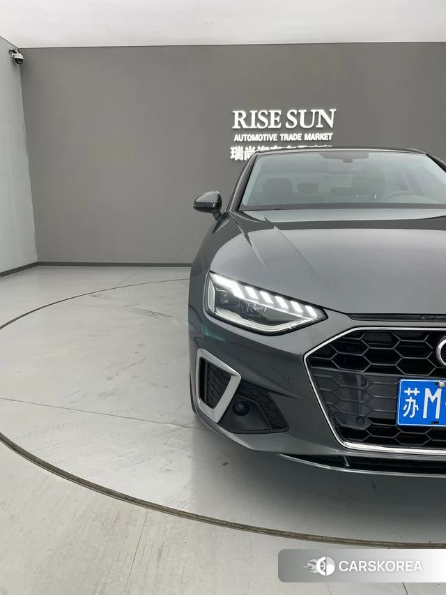 Audi A4L id 4297248 из Китая 12