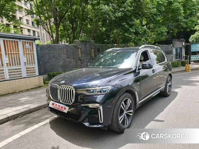 BMW X7 2022 Черный из Китая, фото 2