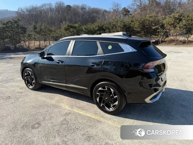 Kia Sportage 5th Generation 2023 Черный из Кореи, фото 5