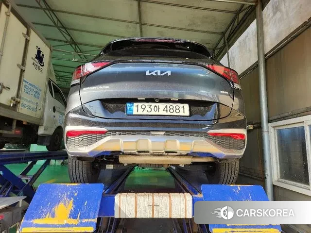 Kia Sportage 5th Generation Hybrid 2021 Белый из Кореи, фото 2