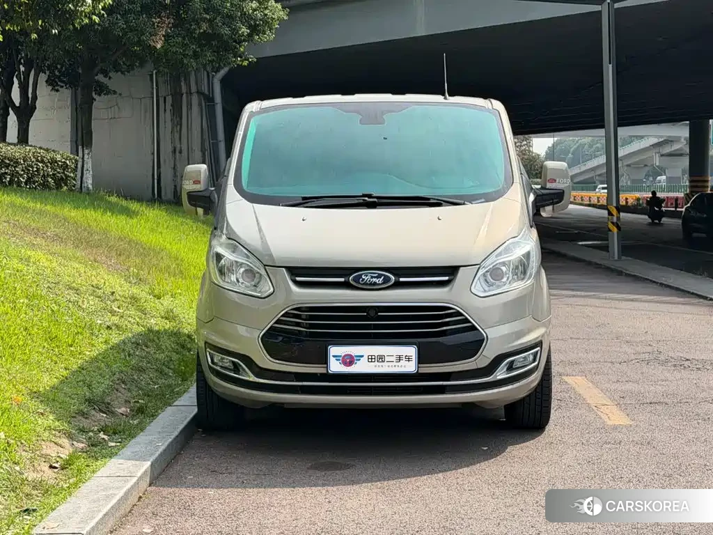 Ford Tourneo 2018 Champagne/brown из Китая, фото 6
