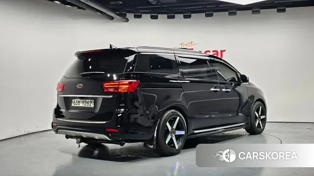 Kia The New Carnival id 2971539 из Кореи 12