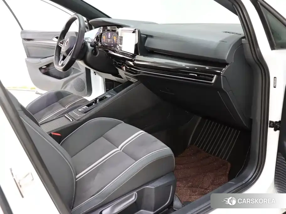 Volkswagen Golf id 4629032 из Китая 12
