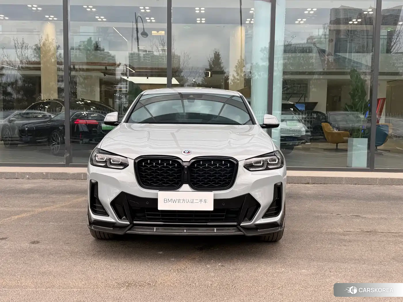 BMW X4 2024 Silver/gray из Китая, фото 2