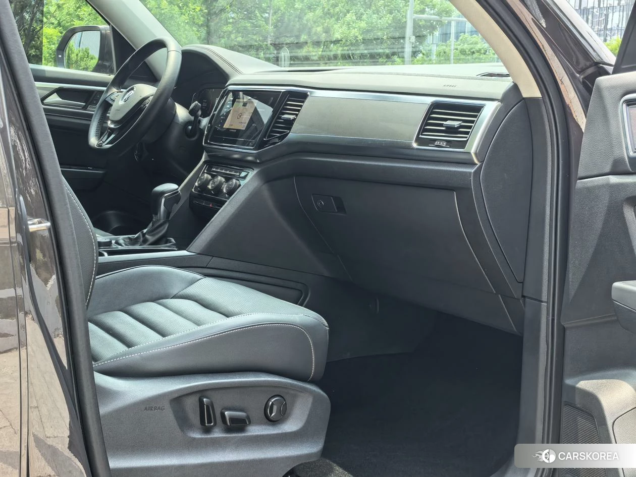 Volkswagen Tourang id 4513621 из Китая 9