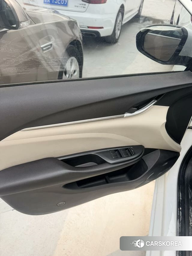 Buick Yinglang id 4206948 из Китая 8
