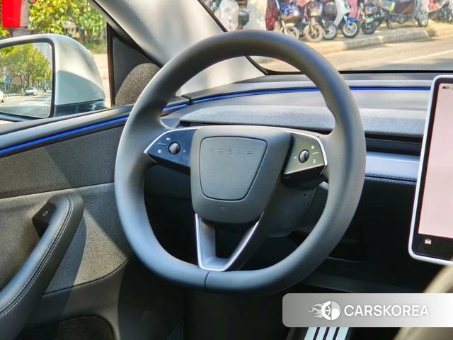 Tesla Model Y id 3920742 из Китая 9