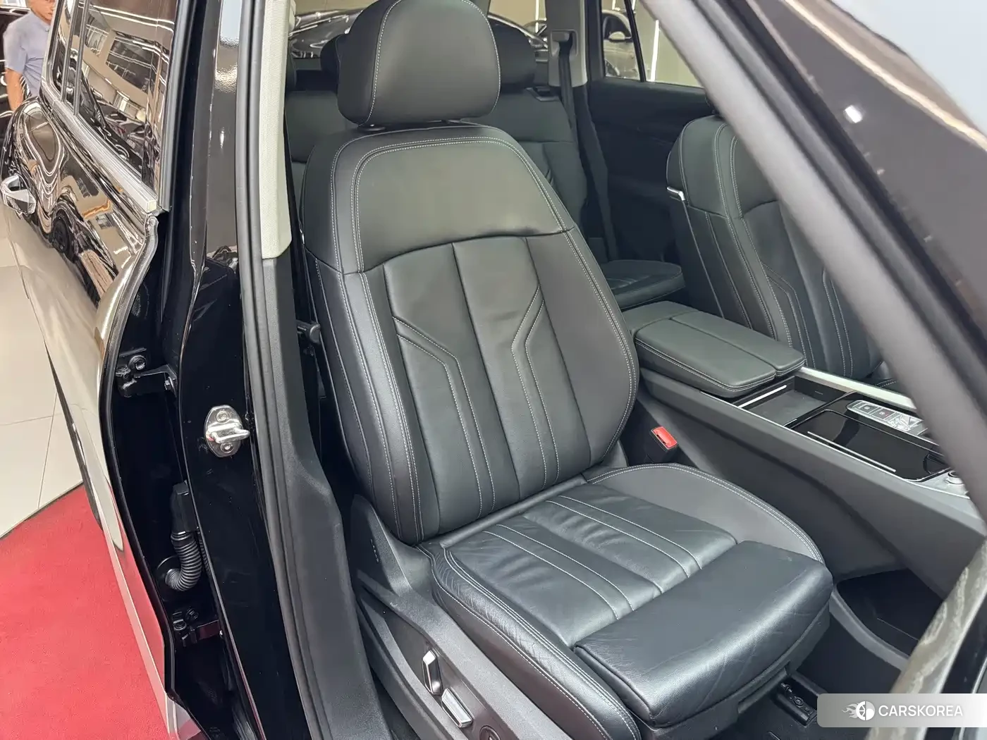 Audi Q6 id 4622610 из Китая 12