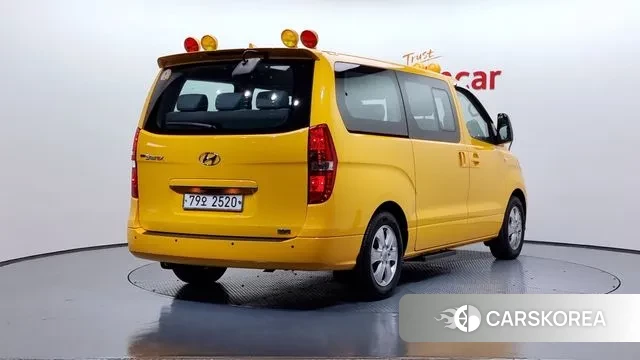 Hyundai The New Grand Starex id 2275633 из Кореи 12