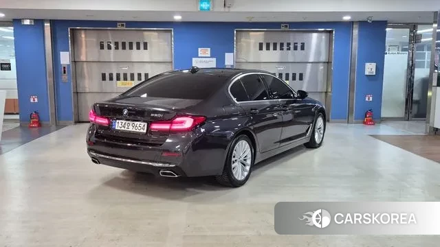 BMW 5 Series (G30) id 3534548 из Кореи 12