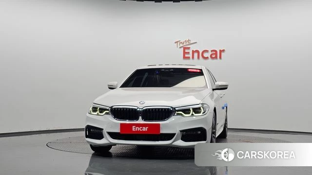 BMW 5 Series (G30) id 4924144 из Кореи 12