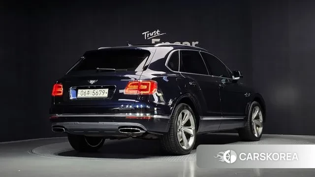 Bentley Bentayga id 3380784 из Кореи 12