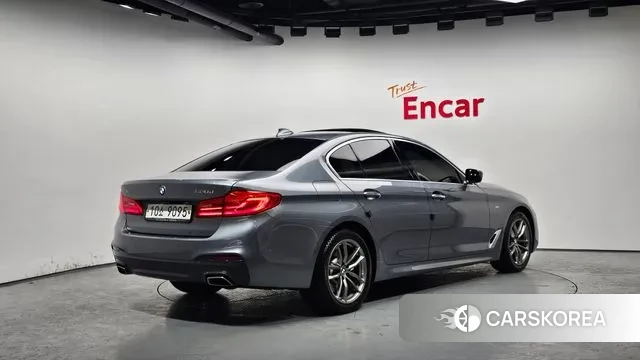 BMW 5 Series (G30) id 3718713 из Кореи 12