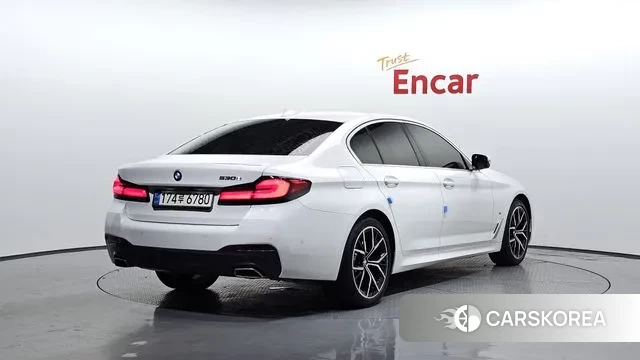 BMW 5 Series (G30) id 2994318 из Кореи 12