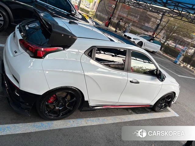 Hyundai Veloster (JS) 2018 Белый из Кореи, фото 2