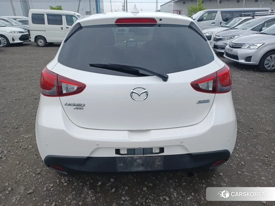 Mazda Demio 2019 из Японии, фото 2