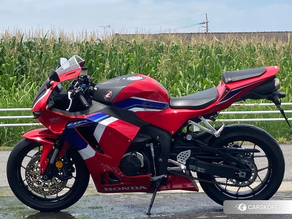 Проданный Honda CBR600RR 2022 из Японии, фото 2