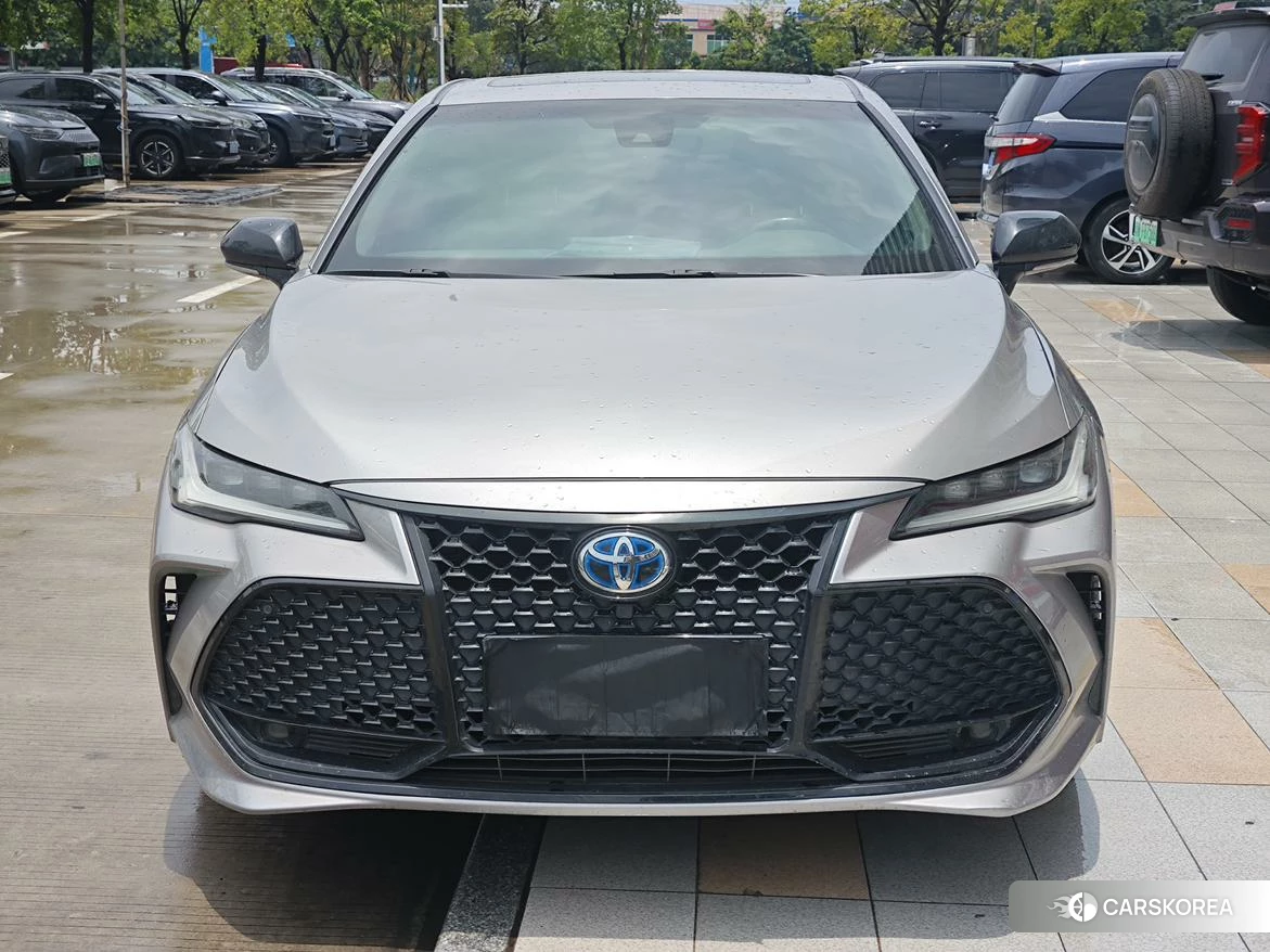 Toyota Asian dragon 2022 Серебристо-серый из Китая, фото 2