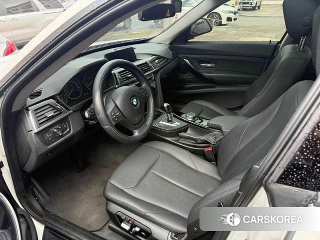 BMW 3 Series GT (F34) 2018 Белый из Кореи, фото 2