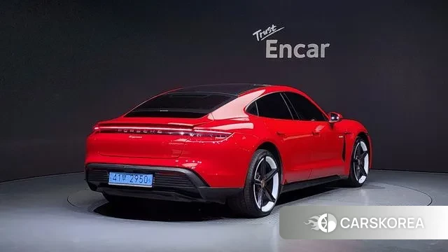 Porsche Taycan id 2968697 из Кореи 12