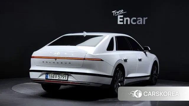 Hyundai Grandeur (GN7) id 3696072 из Кореи 12