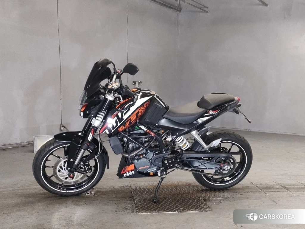 Проданный KTM 200 DUKE 2014 из Японии, фото 2