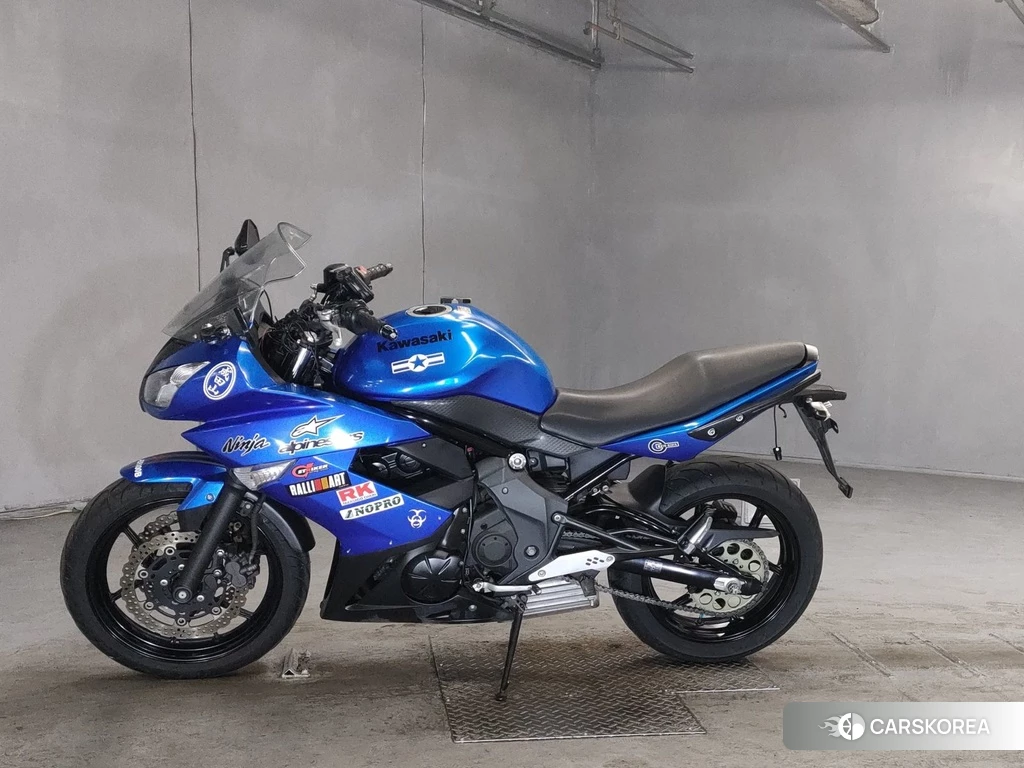 Проданный Kawasaki NINJA 400R 2013 из Японии, фото 2