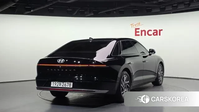 Hyundai Grandeur Hybrid (GN7) id 3031698 из Кореи 12