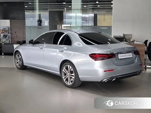 Mercedes-Benz E-Class W213 id 3707483 из Кореи 12