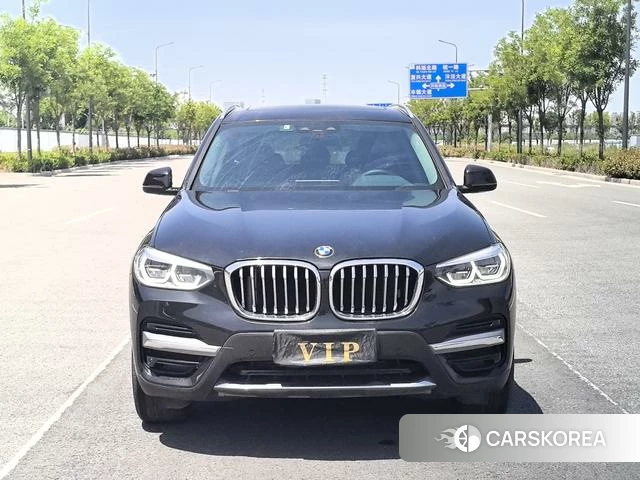 BMW X3 2021 Черный из Китая, фото 2
