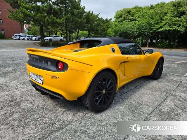 Lotus Ellis 2019 Желтый из Кореи, фото 5
