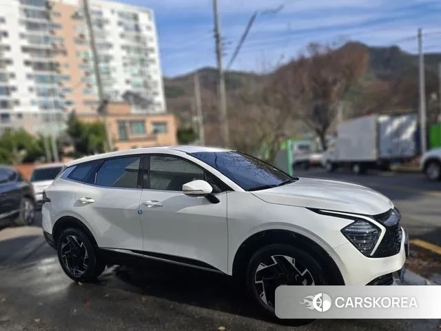 Kia Sportage 5th Generation 2022 Белый из Кореи, фото 2