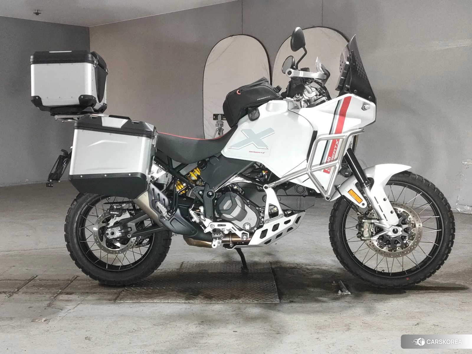 Проданный Ducati DESERT X 2023 из Японии, фото 2