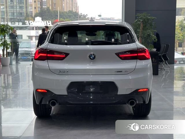 BMW X2 2021 Белый из Китая, фото 2