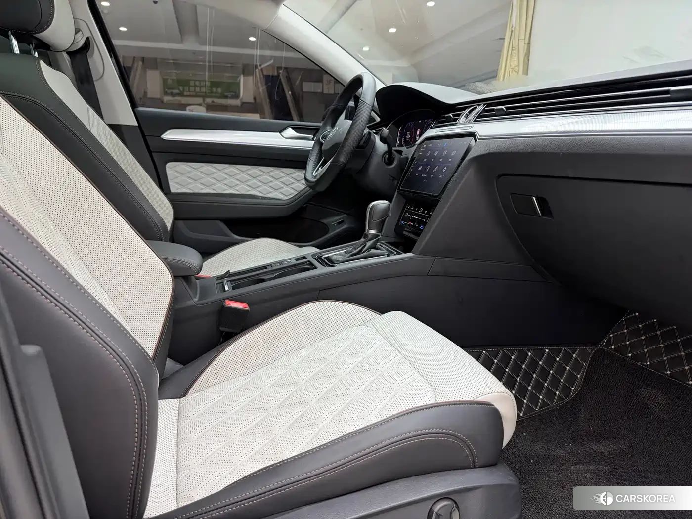 Volkswagen Magotan id 4578252 из Китая 8