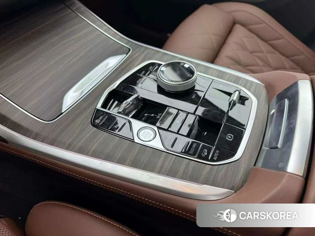 BMW X7 id 4256817 из Китая 10