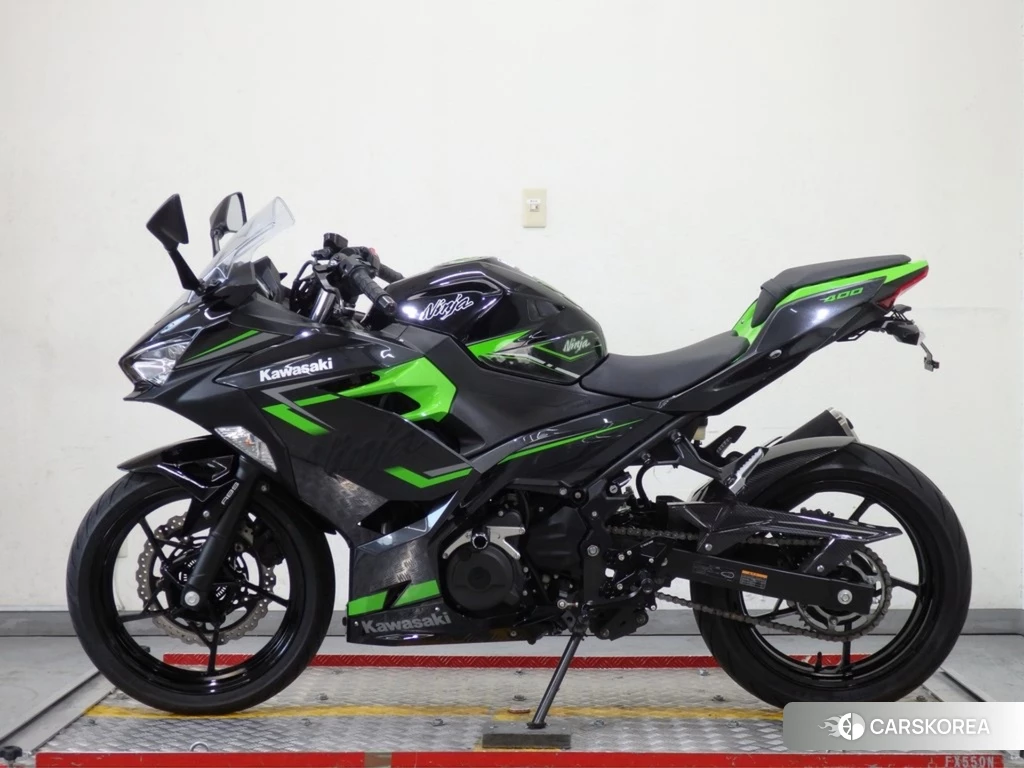 Проданный Kawasaki Ninja 400-2 2019 из Японии, фото 2
