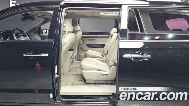 Kia The New Carnival id 2785412 из Кореи 12