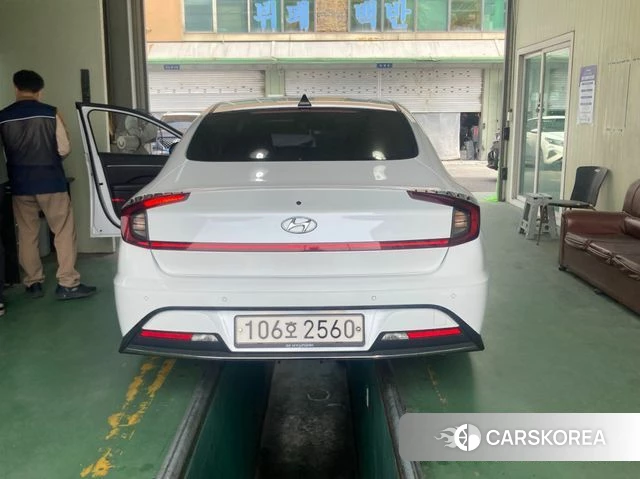 Hyundai Sonata (DN8) 2021 Белый из Кореи, фото 2