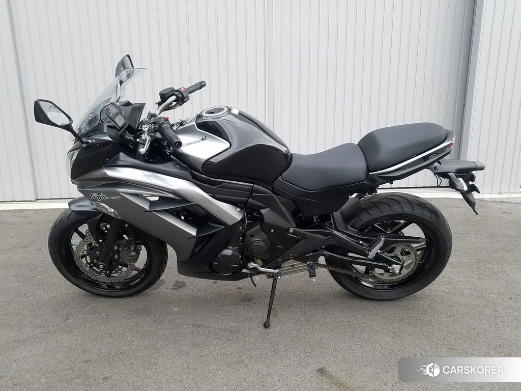 Проданный Kawasaki Ninja 400-2 2015 из Японии